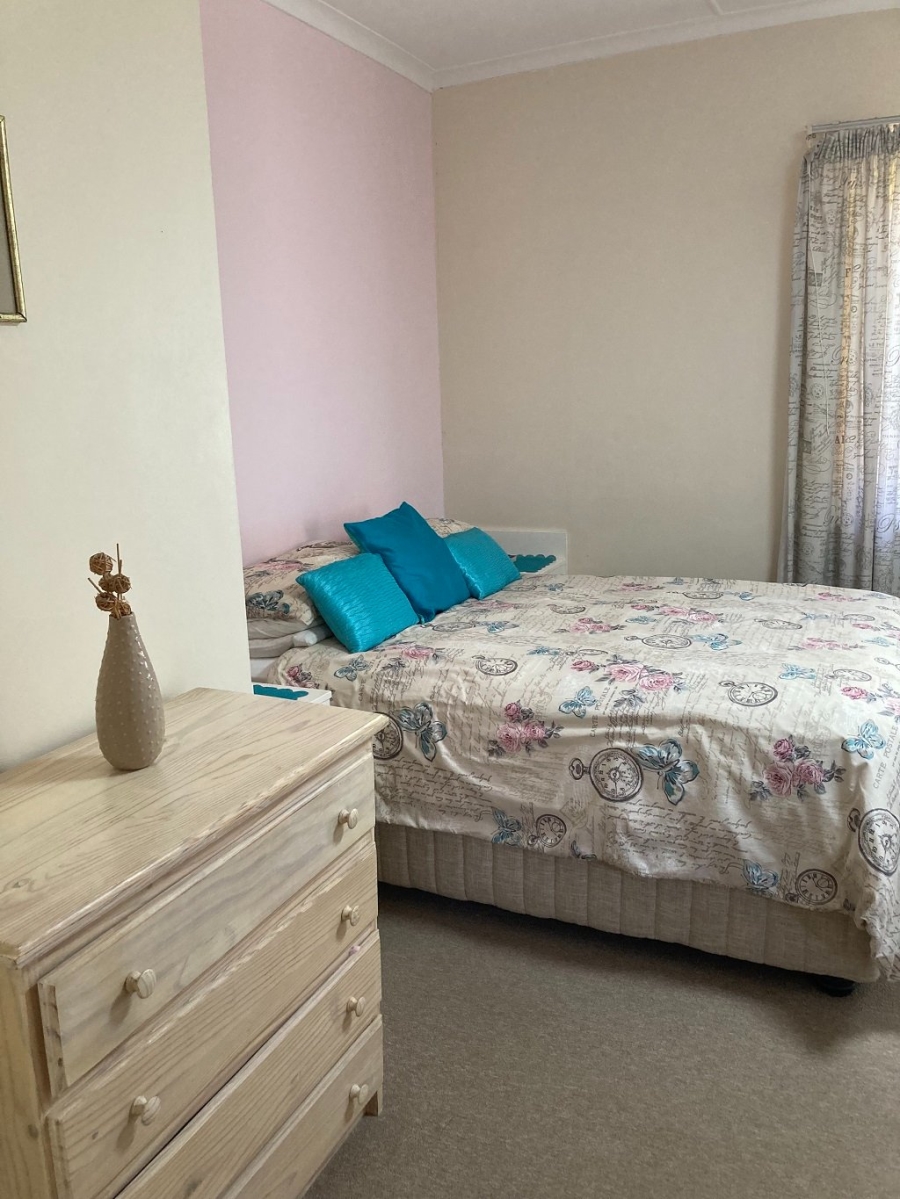 4 Bedroom Property for Sale in Amalinda Eastern Cape